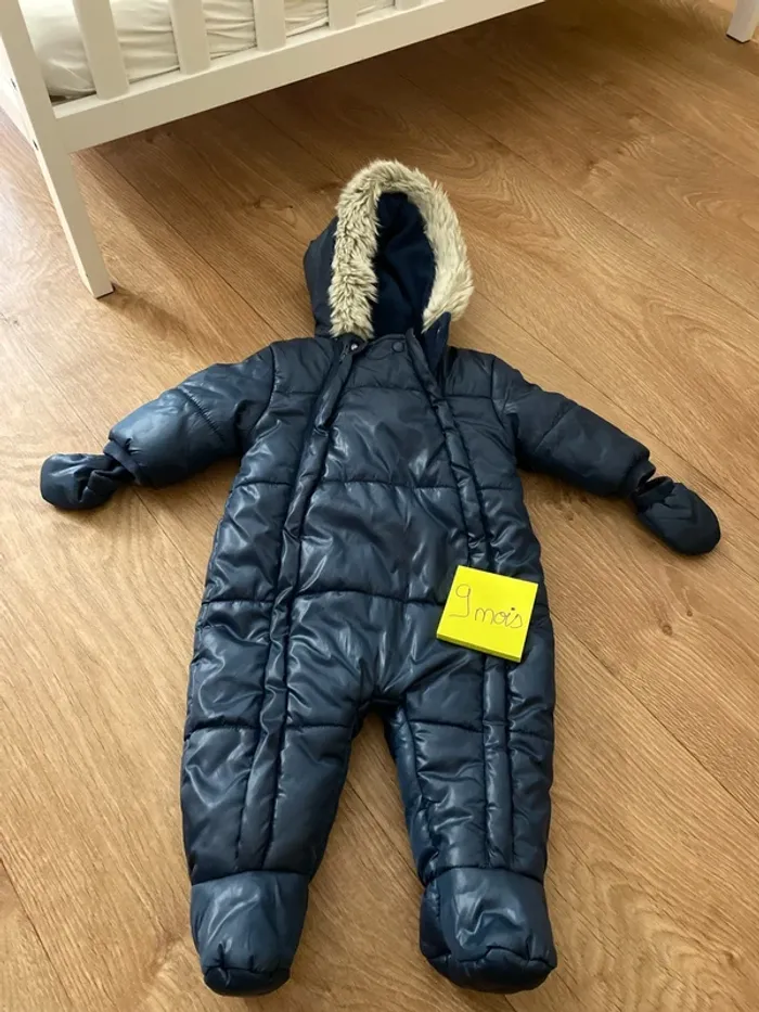 Doudoune combinaison bébé hiver 9 mois - photo numéro 2