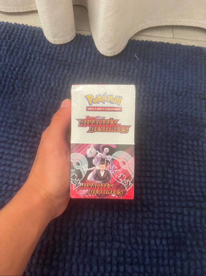 Demi display Pokémon EV 10 Rivalités destinée