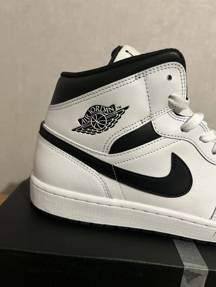 Sneakers Air Jordan 1 MID grande taille 47.5 - photo numéro 2