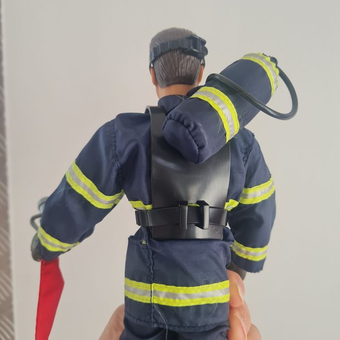 Action man pompier - photo numéro 4