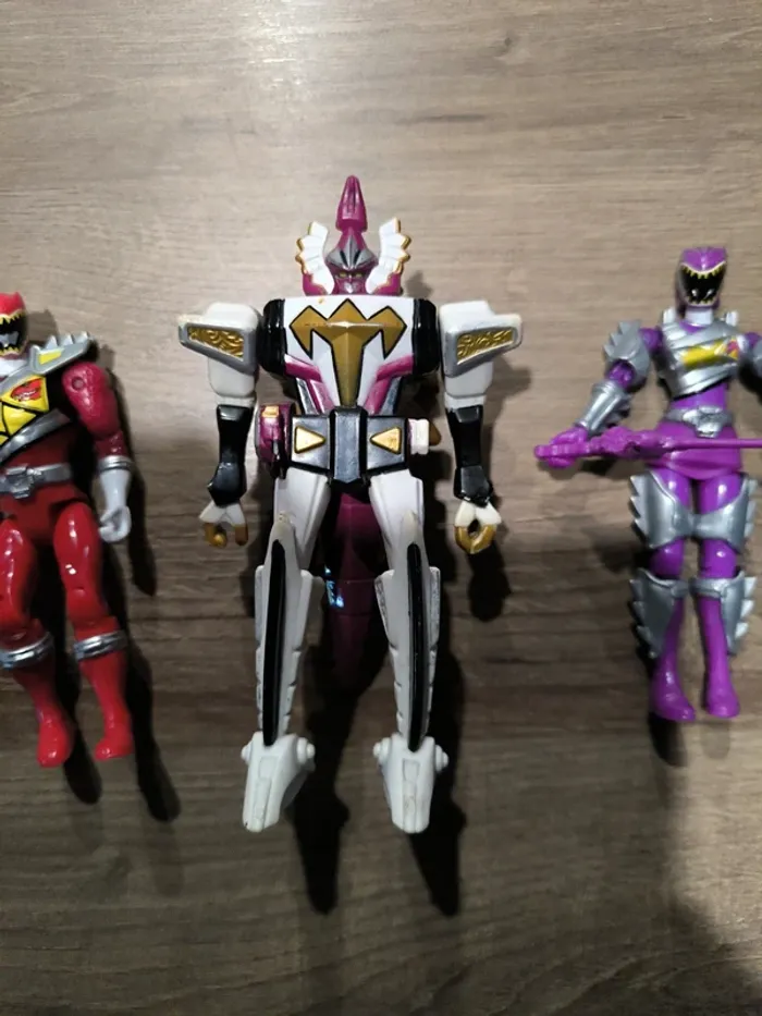 Lot de 3 power rangers - photo numéro 3