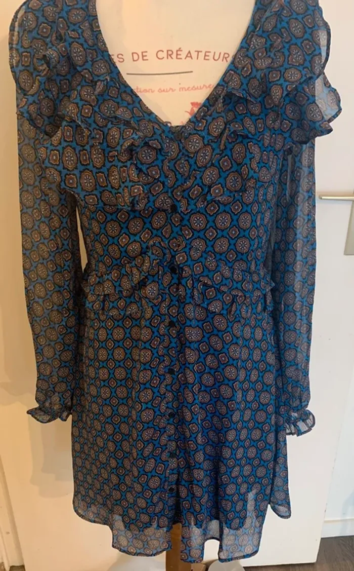 Robe Cache Cache – Taille 36 🌸 - photo numéro 5