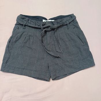 Short taille 38 stradivarius