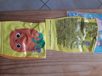 Brassard  3 - 6  ans neuf