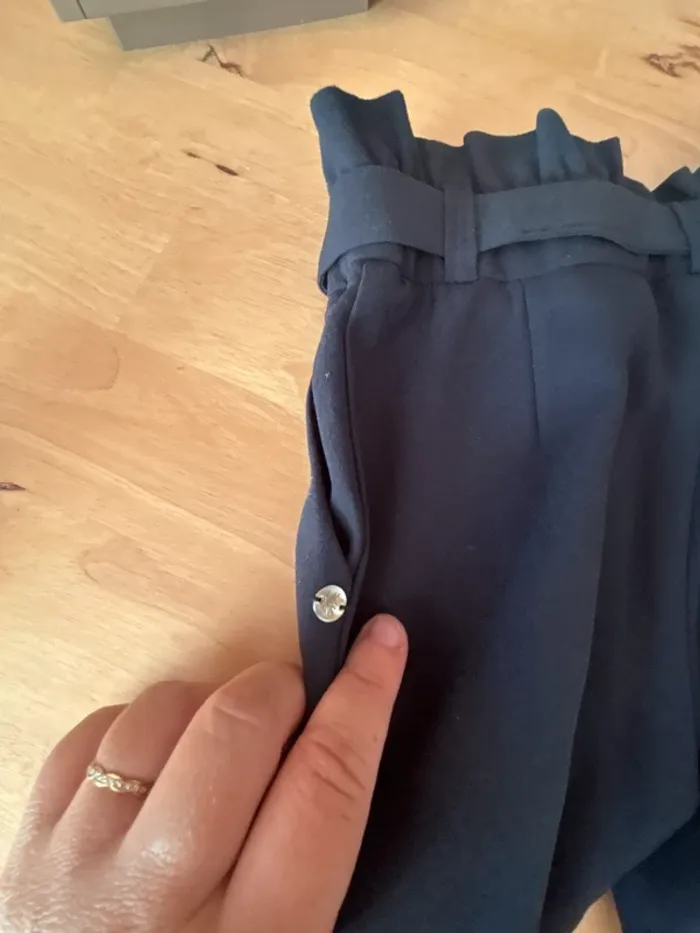 Sublime pantalon taille haute marine • Ikks • 4 ans - photo numéro 4