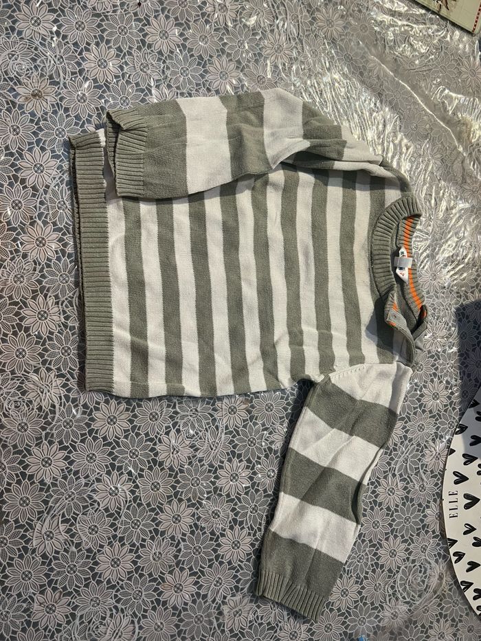 Pull à Rayures gris