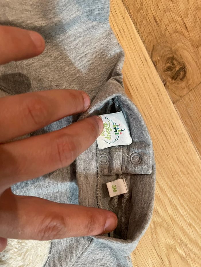 Tee shirt manche longue disney - photo numéro 2