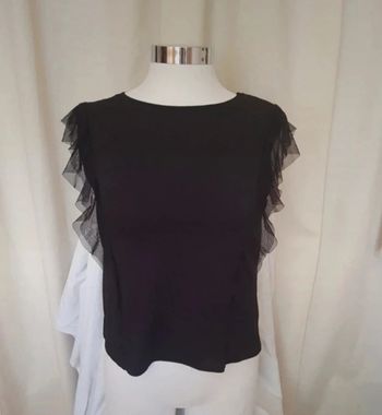 Superbe top sans manches