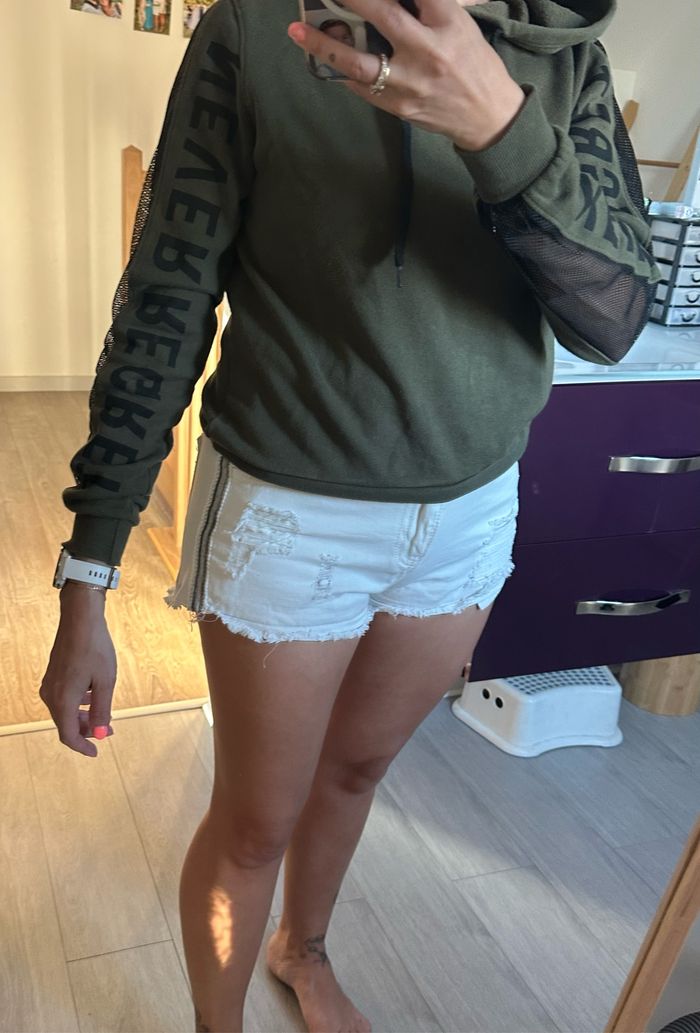 Pull à capuche kaki - photo numéro 4