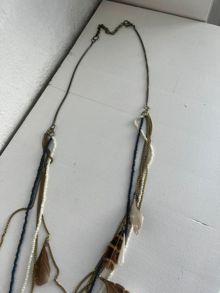Collier sautoir long avec plumes et perles - photo numéro 4