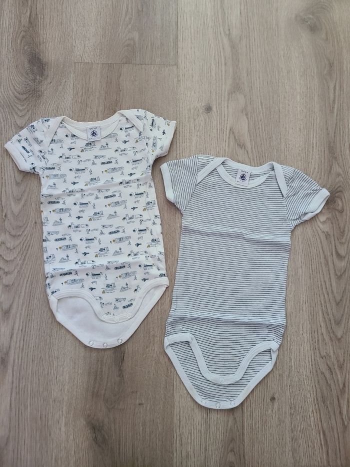 Lot body manche courte 12 mois - photo numéro 2