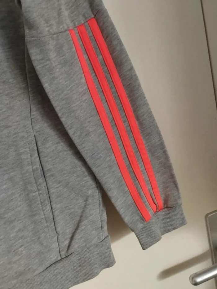 Veste Adidas taille 12 ans - photo numéro 4