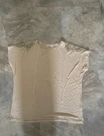 Tee shirt femme Xl / XXL en très bon état
