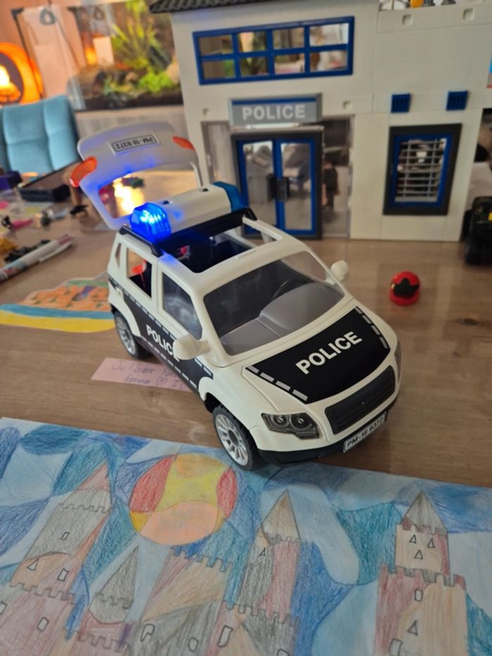 Poste de Police Playmobil 71602 Complet - photo numéro 2