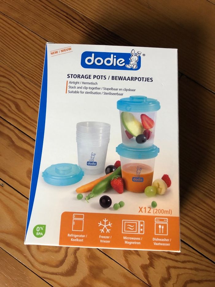 Lot 12 pots de conservation