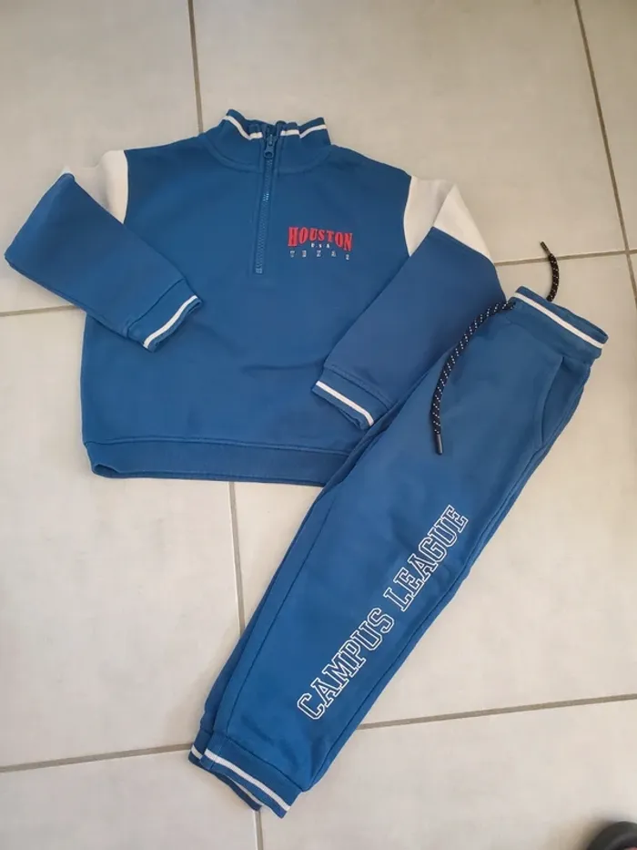 Ensemble Houston Texas 4 ans