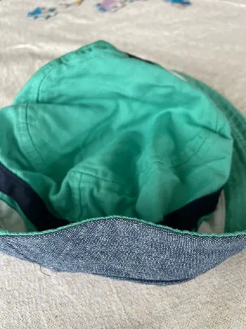 Chapeau réversible Okaïdi
