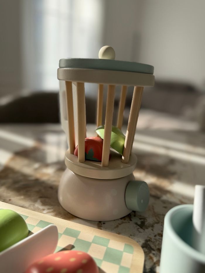 Dînette en bois pour enfant - photo numéro 3
