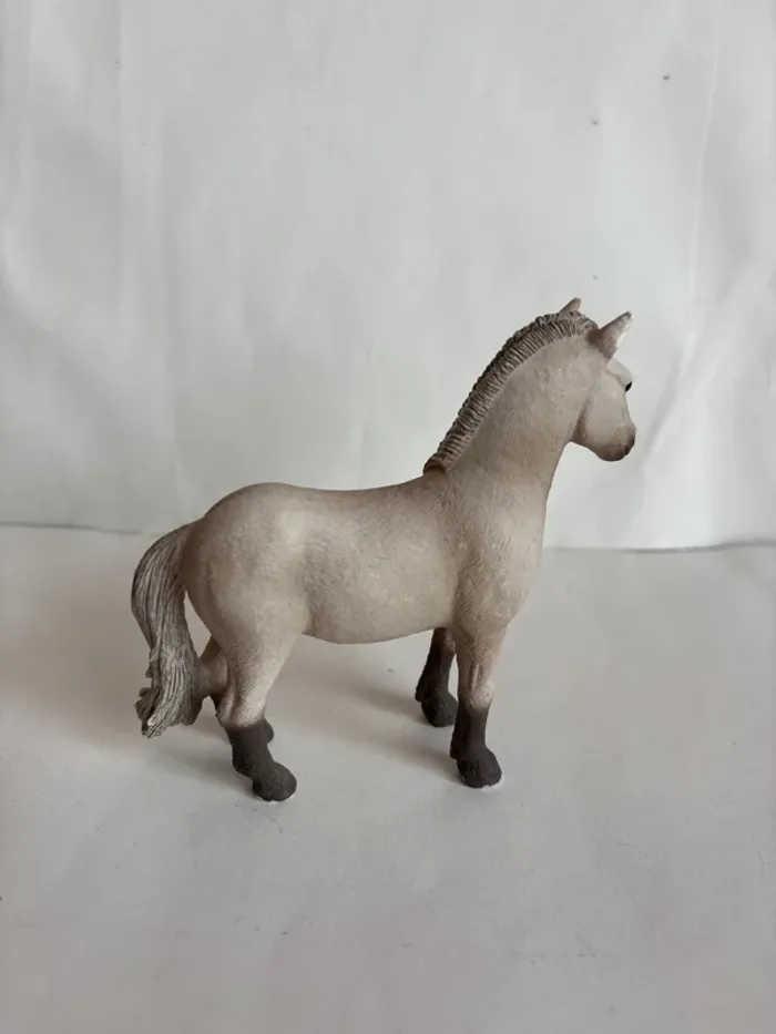 Jument islandaise Schleich - photo numéro 2