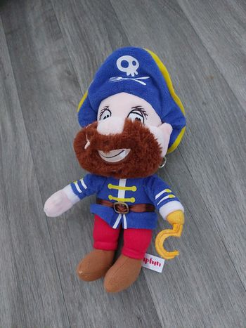 Peluche joe le pirate capfun