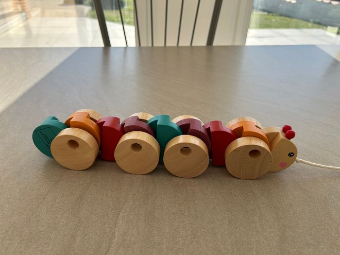 Chenille en bois à tirer - photo numéro 3