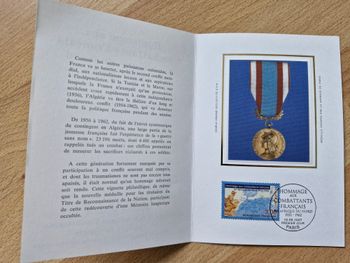 Livret avec Timbre Premier Jour "Hommage aux Combattants français en Afrique du Nord"