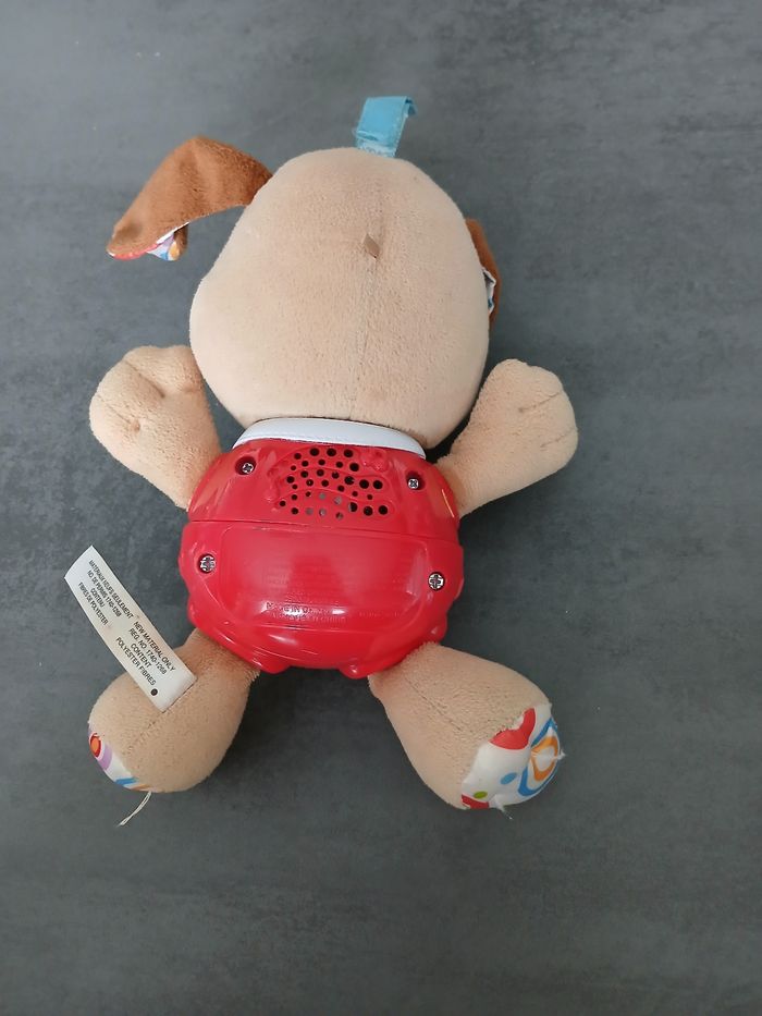 Peluche chant' toutou vtech Peluche musicale chant' toutou de vtech.
Très bon état. 

📦 envoi rapide et soigné 

🛍 réduction sur les lots.

#chachouu18jouet
 Peluche musicale chant' toutou de vtech.
Très bon état. 

📦 envoi rapide et soigné - photo numéro 2