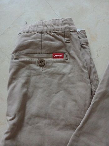 Pantalon chino Levi's taille 12 ans 🌺