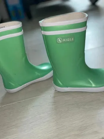 Bottes de pluie mixtes aigle vertes taille 25