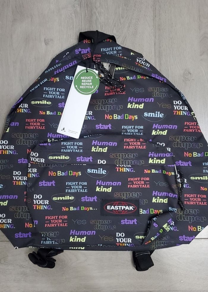 Sac à Dos EASTPAK 24L Neuf.