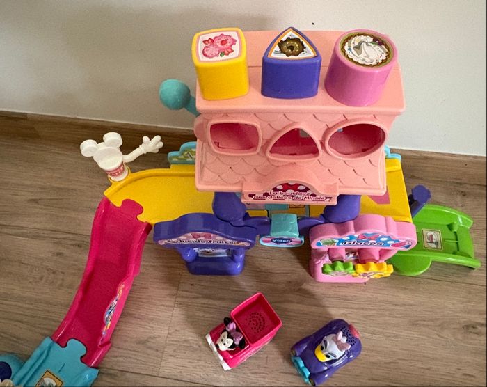 🎀 VTech – La Boutique des Délices de Minnie + 2 véhicules 🎀