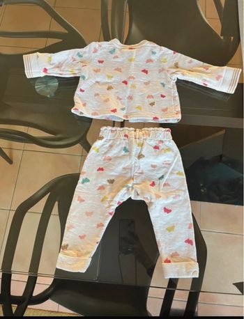 Ensemble petit bateau ) mois