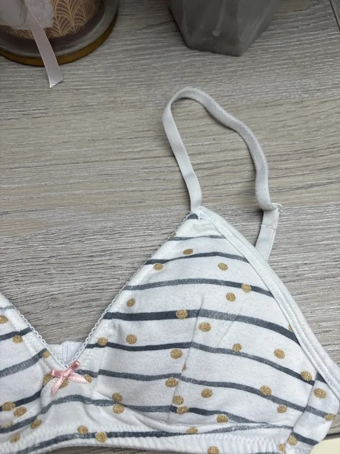 Soutien gorge fille - photo numéro 2
