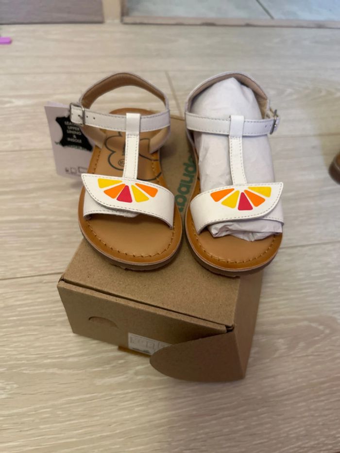 Sandales nus pied été