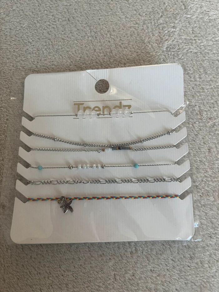 Lot de bracelets