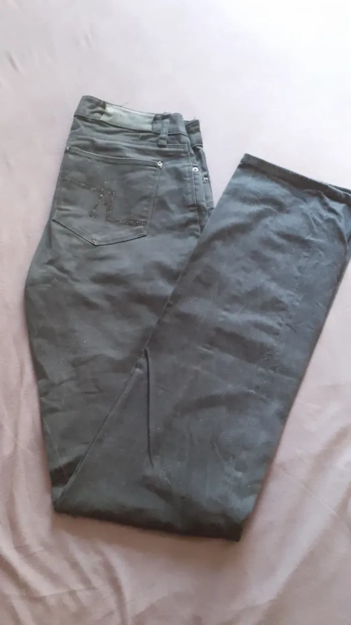 Jeans noir Zara - photo numéro 2