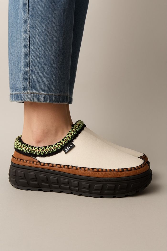 Chaussures sabots 38 - photo numéro 2