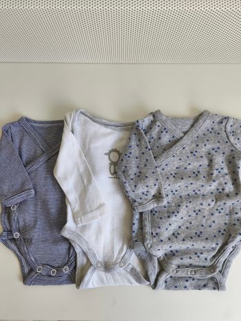 Lot de 3 bodies naissance