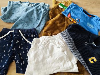 Lot de 8 vetements mélangés 18 mois