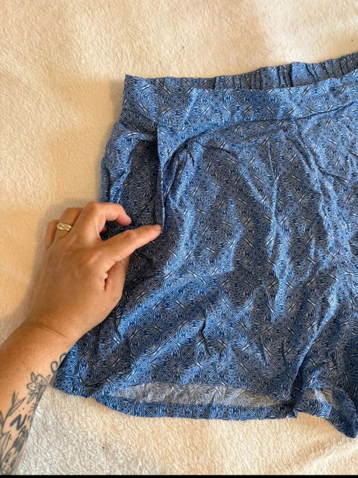 Short fluide Esmara bleu à motifs – Taille 48 - photo numéro 3