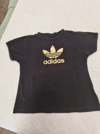 T-shirt noir et doré Adidas garçon 24 mois