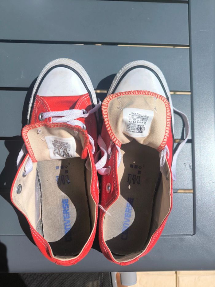 Converse rouges - photo numéro 3