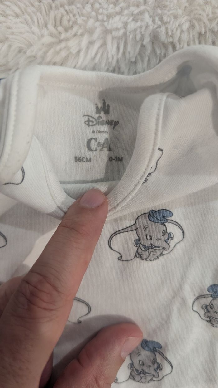 Body C&A taille 1 mois - photo numéro 3