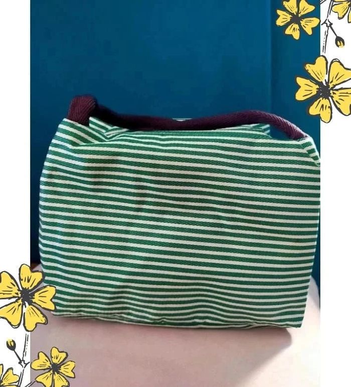 Sac isotherme rayé vert – Compact & pratique - lunchbox d’été - photo numéro 6