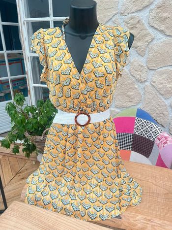 Robe by one femme été dos nu jaune neuve à motif voilage fleurs S m