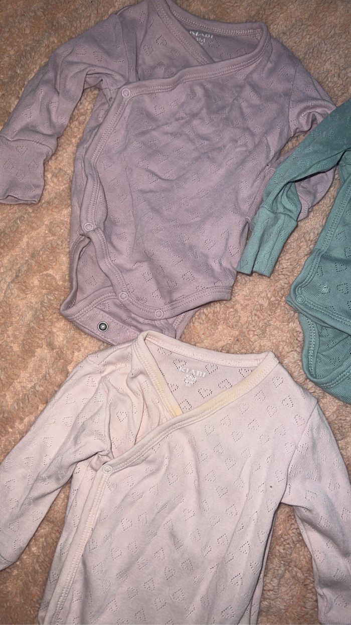 Lots de 3 body fille 3 mois - photo numéro 7