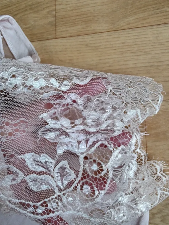 Blouse femme Épaules dentelle - photo numéro 3
