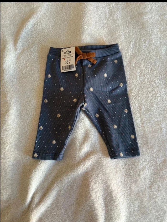 Legging Bébé 3 Mois – Bleu à Motifs Oursons et Nœud Décoratif - photo numéro 2