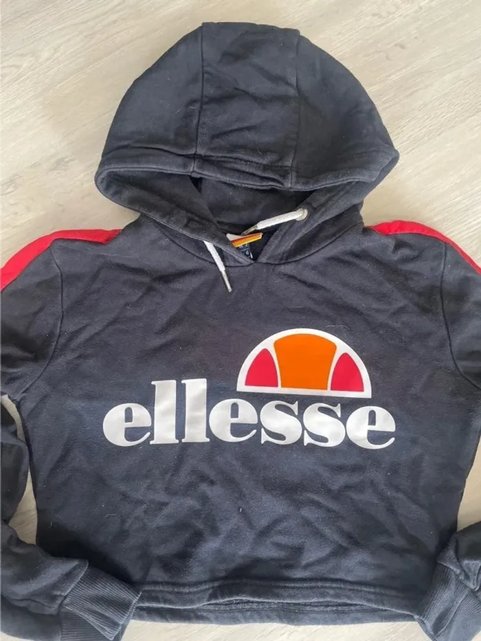 Sweat ellesse - photo numéro 2