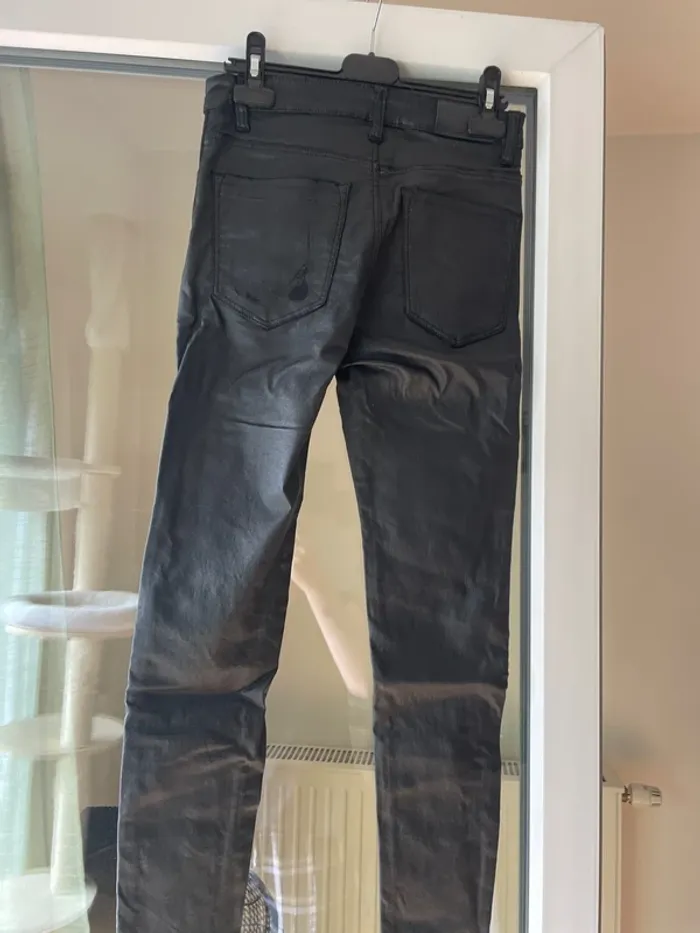 Pantalon - photo numéro 3